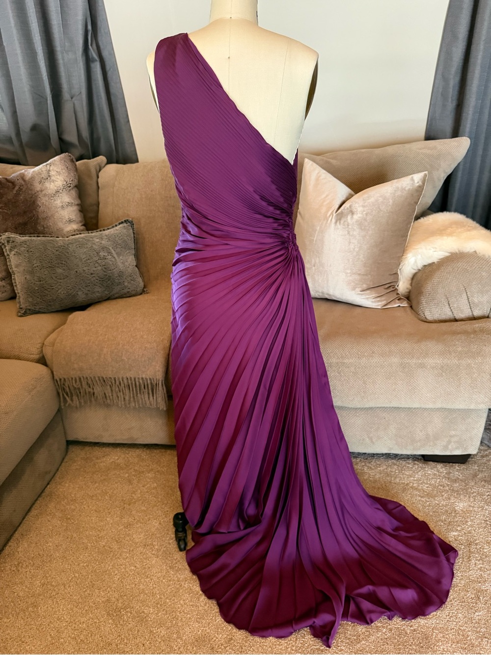 One-Shoulder Pleated Cut-Out Dress in Deep Purple - Picture 7 of 12